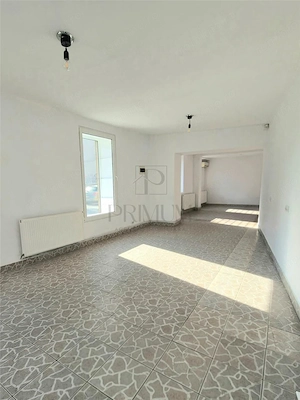Spatiu de birou, luminos, zona linistita, clima, centrala proprie - imagine 4