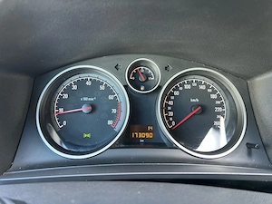 Opel Zafira 1.6 Benzina 116 Cp an 2012 - imagine 10