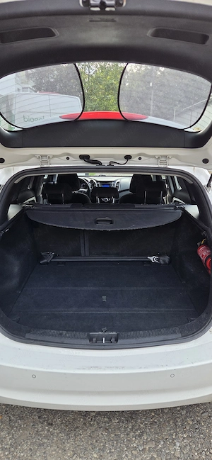 Vand Hyundai i30 break 1.4 mpi(benzina) 2013  - imagine 10