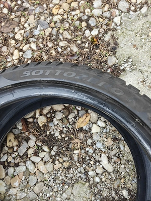 Vând Set 2 Anvelope Iarnă Pirelli Winter Sottozero 3 (RunFlat) 255/35/19 - imagine 5