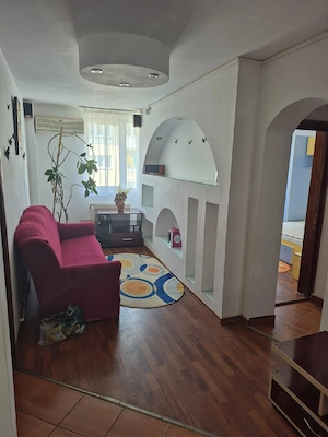 Ofer spre Chirie Ap 3 Cam dec et .3 Central ,350 Euro   luna  - imagine 5