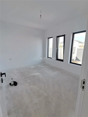 PANTELIMON, vila parter 4 camere, 2 bai, 2 terase SU =100 mp Teren 346 mp - imagine 11