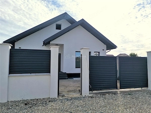 PANTELIMON, vila parter 4 camere, 2 bai, 2 terase SU =100 mp Teren 346 mp - imagine 3