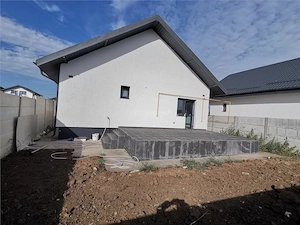 PANTELIMON, vila parter 4 camere, 2 bai, 2 terase SU =100 mp Teren 346 mp - imagine 6