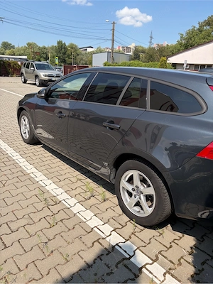 Volvo V60 D4 2015 - imagine 3