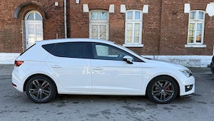Seat Leon FR 5F 2.0 Diesel - imagine 4