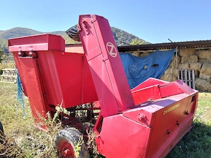 Culegător porumb ZMAJ 214S, cu buncăr, stare bună - imagine 2