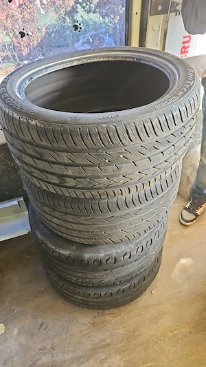 Vand cauciucuri dim. 255/40R19 , 4 buc. vara , 2 buc. iarna , stare foarte buna - imagine 2