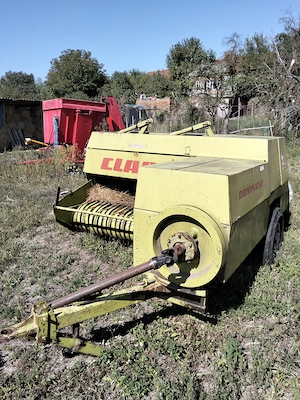 Presă de balotat CLAAS Dominant, cardan inclus, baloți dreptunghiulari, 1400 kg - imagine 4