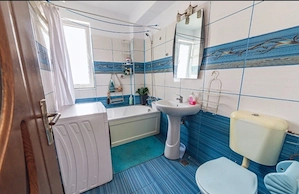 Inchiriez apartament cu doua camere - imagine 3