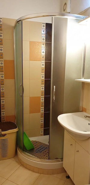 Apartament 2 camere Tractoru Coresi - loc de parcare - imagine 8