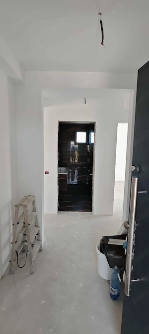 Vând casă în comuna Berceni  - imagine 4