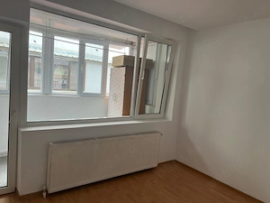 Auchan - str.Cuibaru Ion Postasului, apartament de 2 camere in vila , etaj 1 P+2 - imagine 9