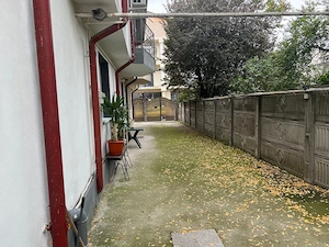 Auchan - str.Cuibaru Ion Postasului, apartament de 2 camere in vila , etaj 1 P+2 - imagine 10