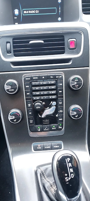 volvo v60 d6hibrid - imagine 2