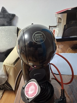 Espressor Dolce Gusto Capsule 