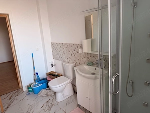 Inchiriez apartament 3 camere - imagine 7