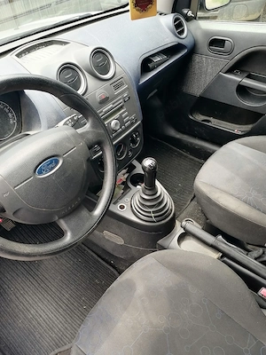 Ford fiesta 1.4 benzina  - imagine 5