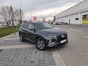 Vând Hyundai Tucson 1,6 T-GDI STYLE  - imagine 4