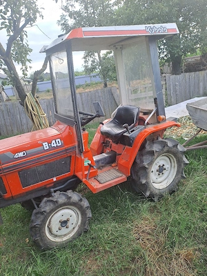 tractoras4 4 B40 kubota - imagine 3