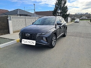 Vând Hyundai Tucson 1,6 T-GDI STYLE  - imagine 4