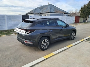 Vând Hyundai Tucson 1,6 T-GDI STYLE 