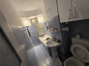 Apartament 2 camere renovat, etaj 1 – Micro 6, T #226;rgovi #537;te - imagine 6