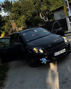 Vand Opel astra H carvan Face lift  - imagine 3