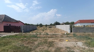 teren de vânzare 