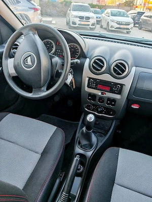 Dacia Duster 2013 1.6 benzină, 139.000 km reali, carte service - imagine 3