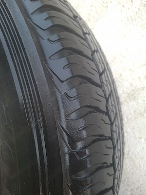 Vând roți 6x120 cu cauciucuri 225/70/17c