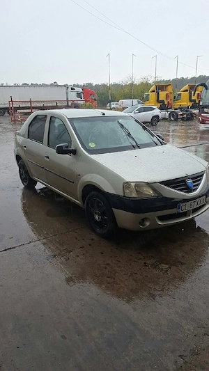 vând Dacia Logan motor de 1 4 benzina gpl 2006 full 
