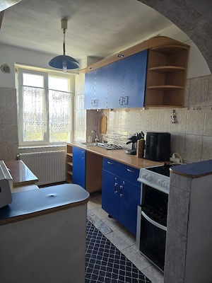    Apartament spațios cu 3 camere de închiriat   Baia Mare (Str. Victor Babeș, zona TBC)!  - imagine 3