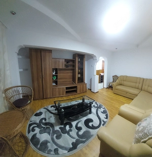 Închiriez apartament 3 camere Roșiori de Vede  Aleea CFR  - imagine 2