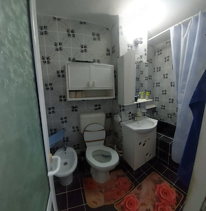 Închiriez apartament 3 camere Roșiori de Vede  Aleea CFR  - imagine 8