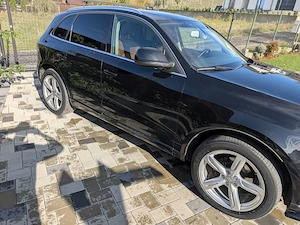 Audi Q5 2.0 TDI  Quattro 2009 | Manual | 223.000 km | Panoramic, Distronic, Keyless - imagine 4