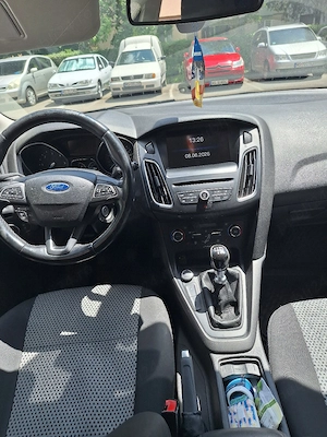 Vând Ford Focus MK3 Break , an fabricație 2015 , motor 1.6 diesel - imagine 2