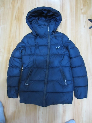 Geaca Nike Puffer Loger,mar.M,groasa cu puf si captusita-ieftina