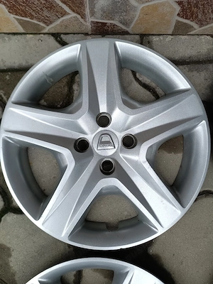 capace jante structurate Dacia Logan R16 - imagine 5