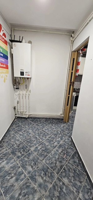  DE ÎNCHIRIAT   APARTAMENT 2 CAMERE, Piatra Neamț MĂRĂȚEI Se oferă spre închiriere pe termen lung - imagine 3