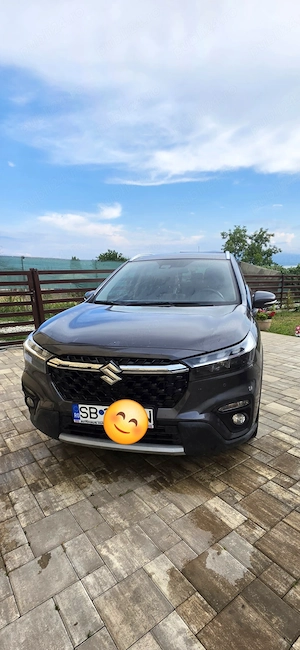 Suzuki S cross Hybrid - imagine 4