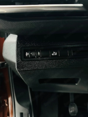 Peugeot 3008 - imagine 11