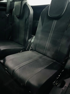 Peugeot 5008 - imagine 13