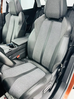 Peugeot 3008 - imagine 16