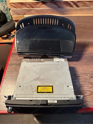 Navigatie BMW E90 E91 LCI MASK2 Business + ecran + cablu