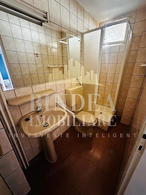 Apartament la casa zona Lipovei - imagine 7