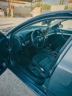 Vând skoda Octavia II 