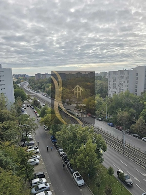 Apartament 3 camere Plaza Mall - imagine 8