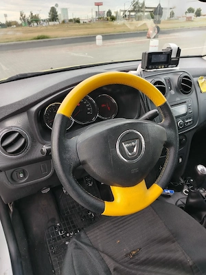 Inchiriez loc taxi 