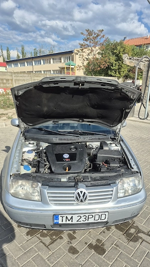 Vând Volkswagen bora 1.9 Automată  - imagine 8